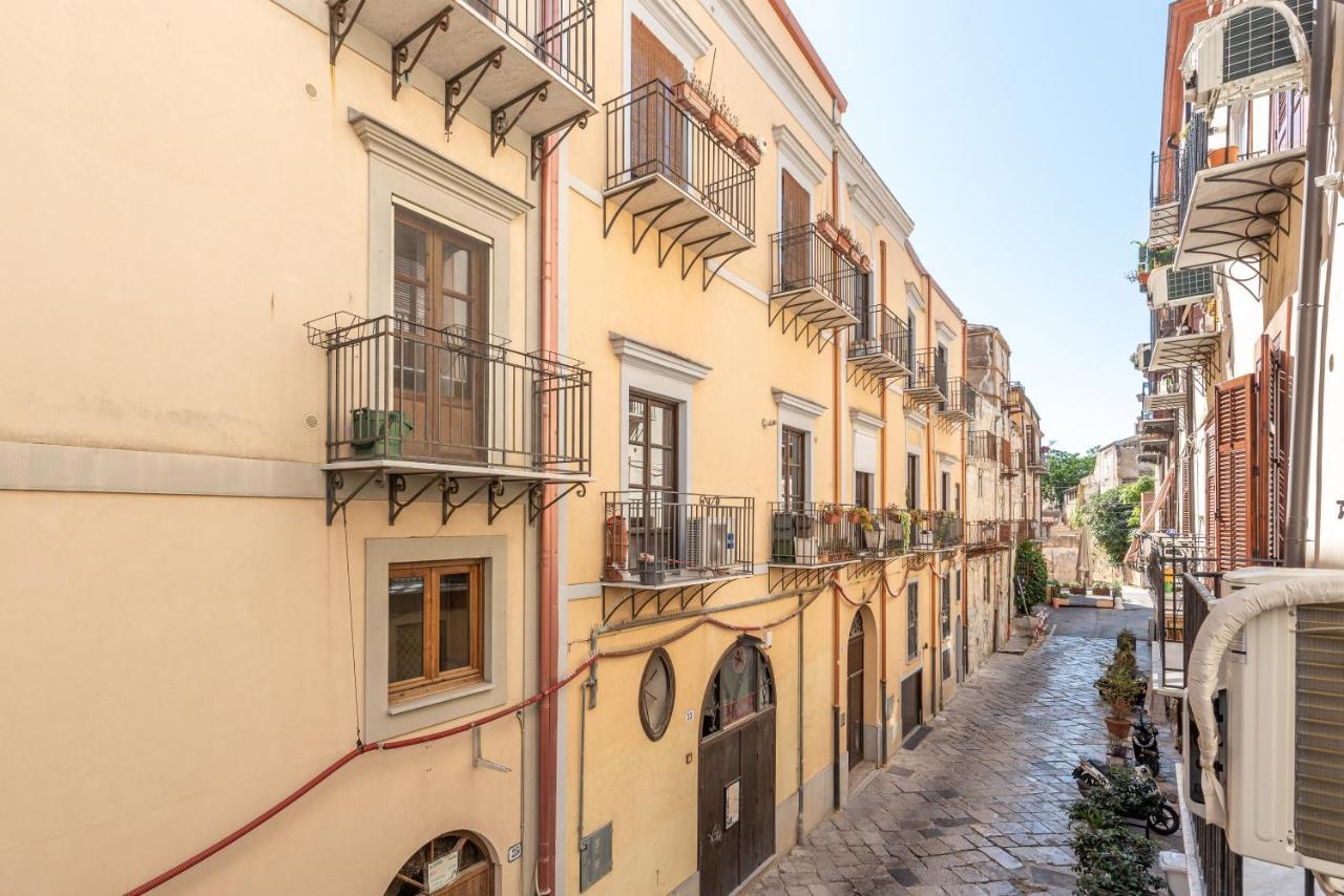 Vetriera 22 Apartment Palermo Luaran gambar
